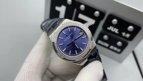 best replica luxury Vacheron Constantin watches Women's high quality imitation Overseas 1079248386 - Image 2
