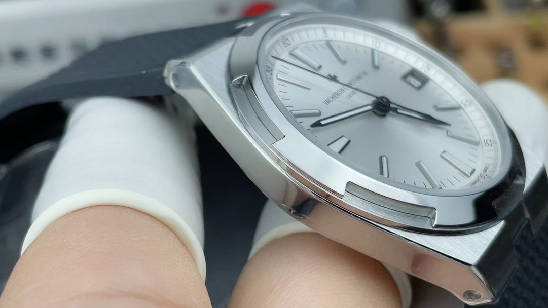 best replica luxury Vacheron Constantin watches Unisex high quality imitation Overseas 1070564745 - Image 4