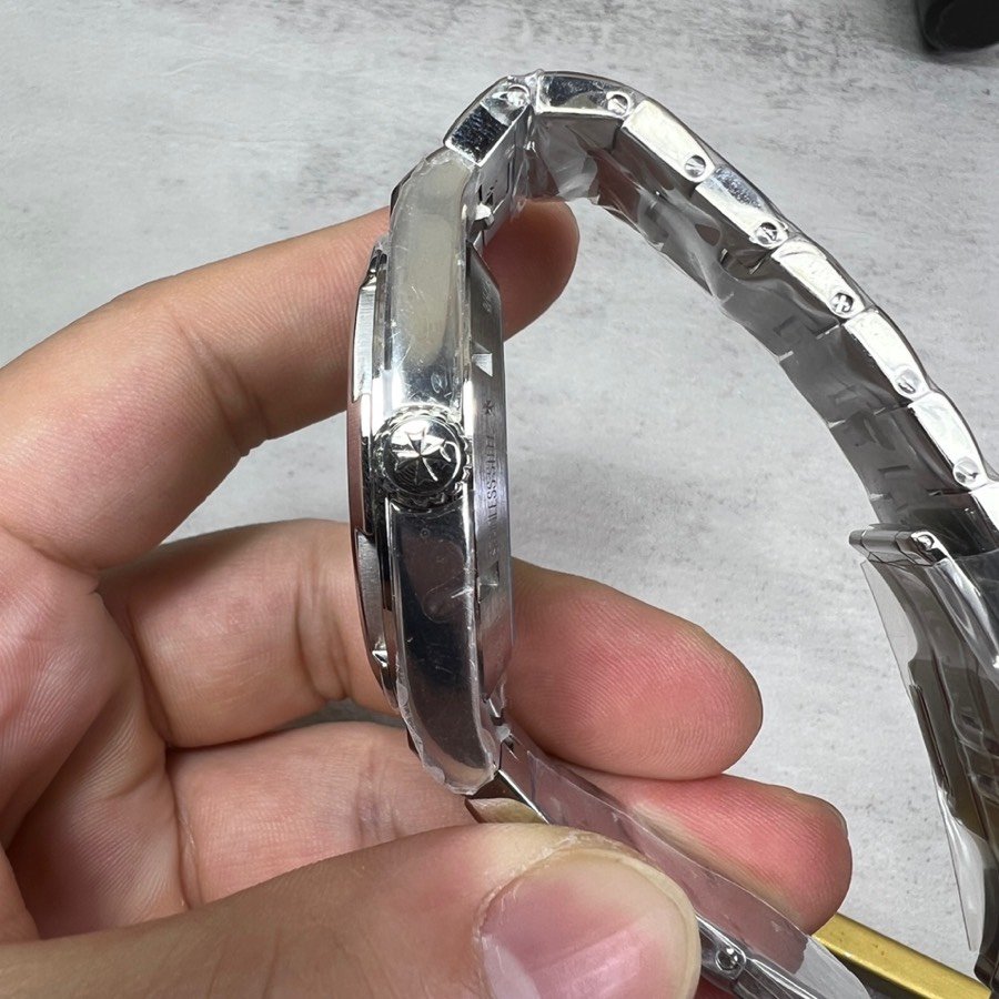best replica luxury Vacheron Constantin watches Men high quality imitation Overseas 1078640191 - Image 5