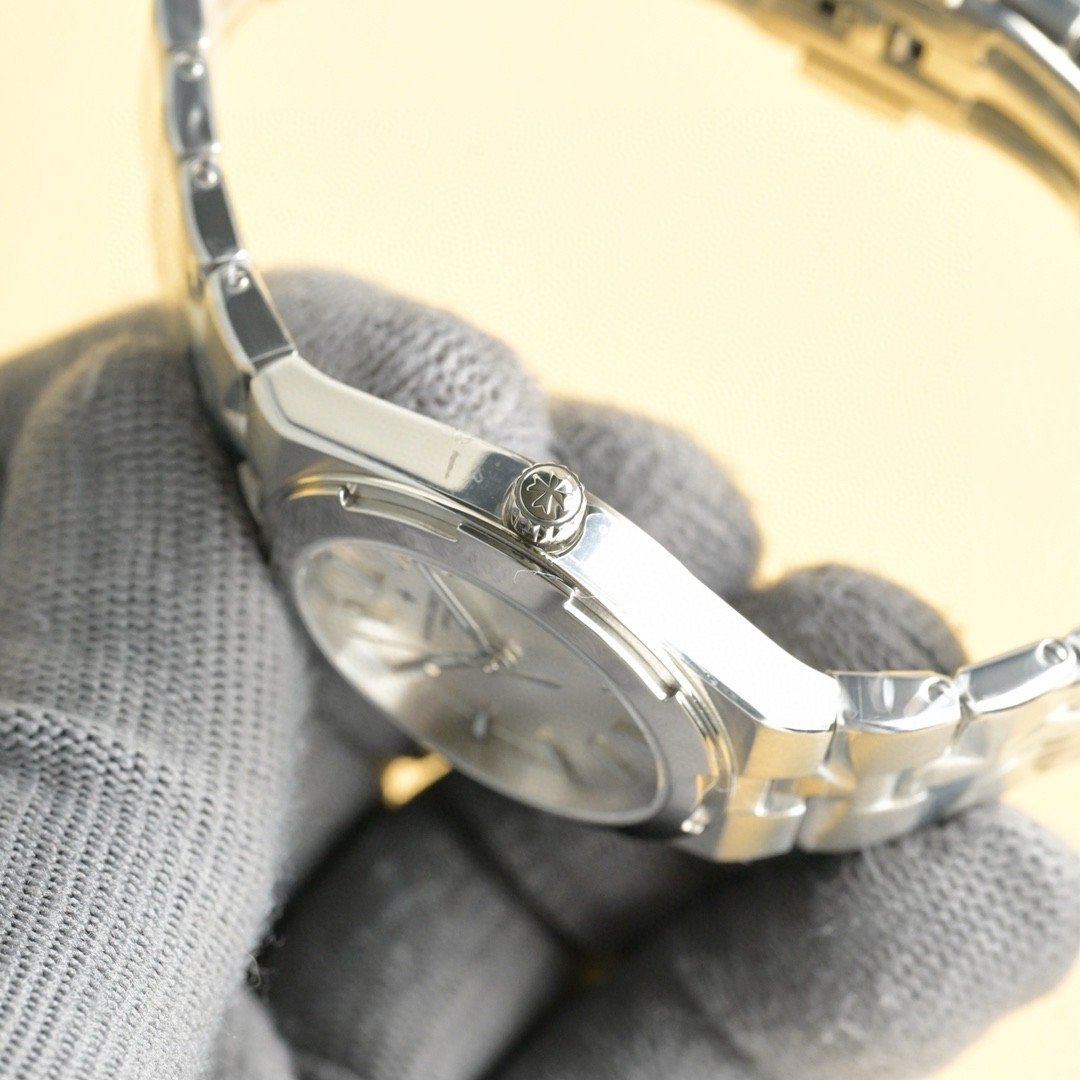 best replica luxury Vacheron Constantin watches Women's high quality imitation Overseas 1061687578 - Image 6