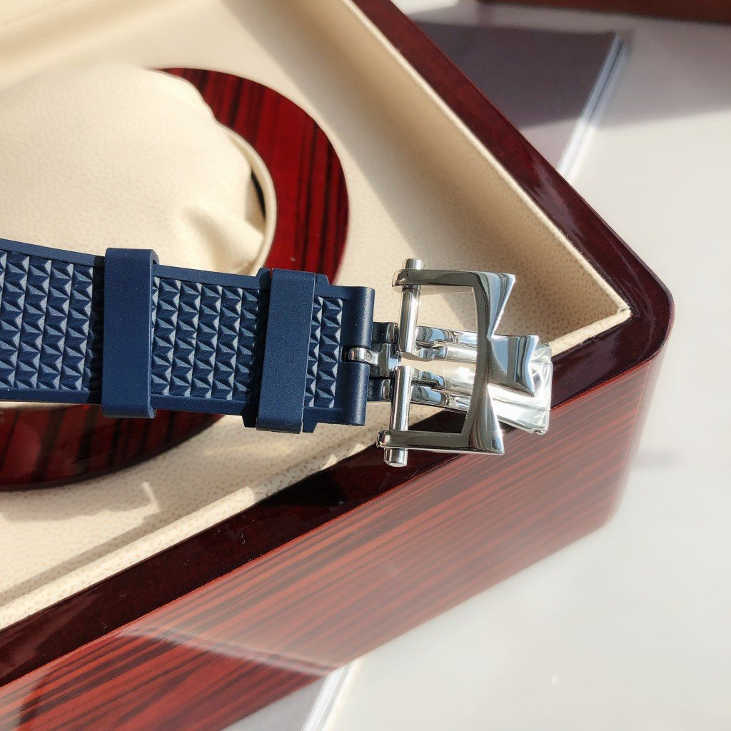 best replica luxury Vacheron Constantin watches Men's high quality imitation Overseas 1072065262 - Image 9