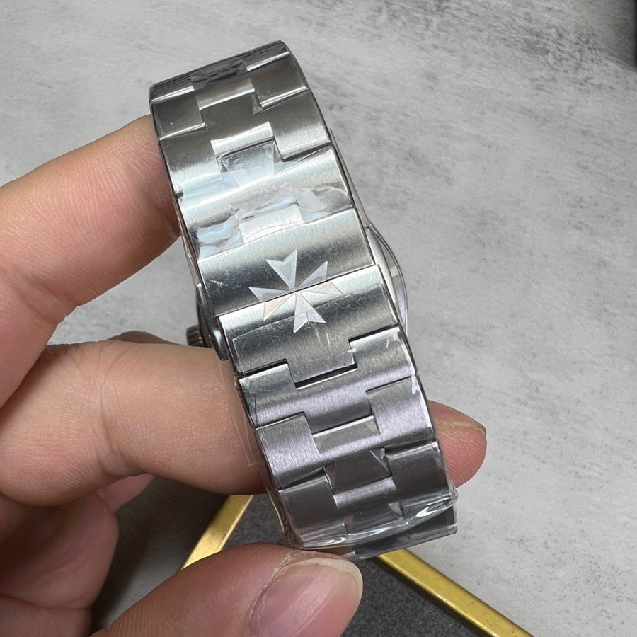 best replica luxury Vacheron Constantin watches Men high quality imitation Overseas 1078640191 - Image 9